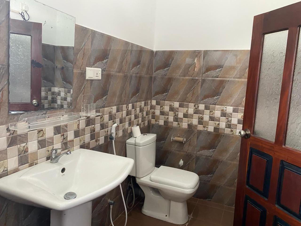 New Bimal Villa Bentota Ngoại thất bức ảnh